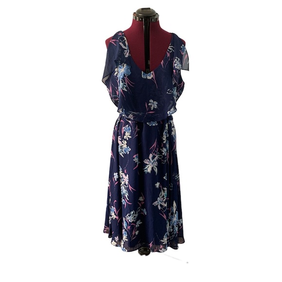 Woman’s Lane Bryant blue ruffle floral long dress size 22 - Picture 1 of 6